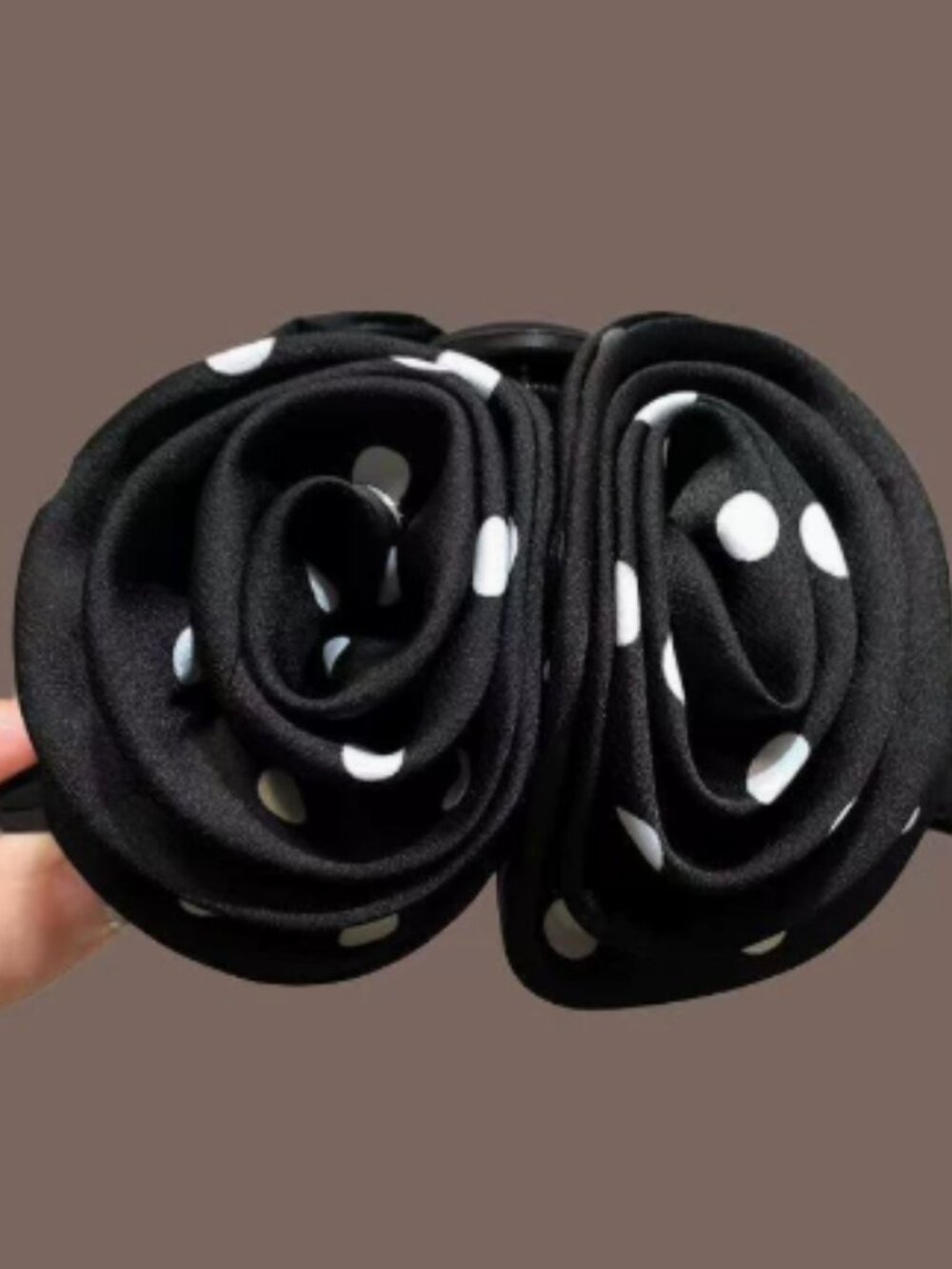 Women's hair clip